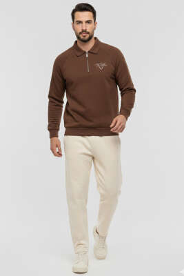 Üç İplik Nakışlı Erkek Sweatshirt Kahve - Erkek Sweatshirt