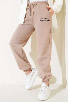 Üç İplik Paça Lastikli Jogger Pantolon Latte - Pantolon
