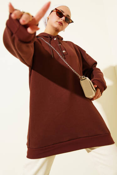 Üç İplik Yarım Çıtçıtlı Sweatshirt Kahve - Tunik