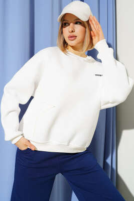 Üç İplik Yıldız Parçalı Sweatshirt Beyaz - Kadın Giyim Modelleri