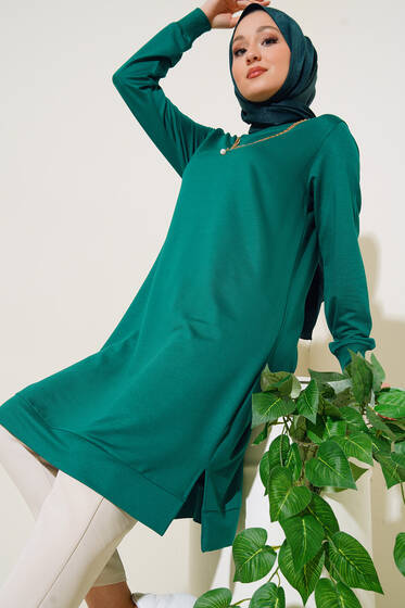 Üç Zincir Kolyeli Uzun Tunik Yeşil - Tunik