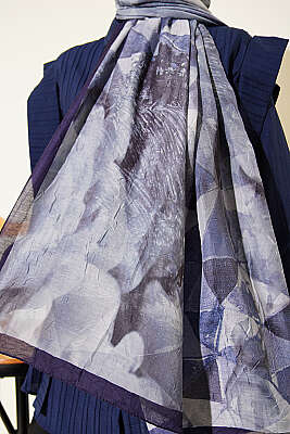 Üçgen Desen Bambu Kraş Şal Lacivert - Başörtüsü