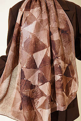 Üçgen Desen Bambu Kraş Şal Latte - Başörtüsü