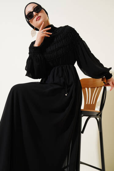 Üstü Lastik Büzgülü Şifon Elbise Siyah - Elbise