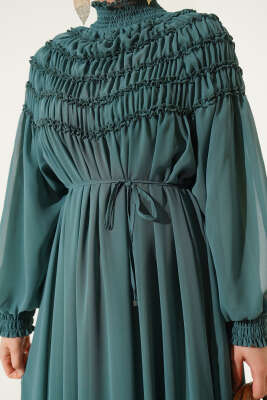 Üstü Lastik Büzgülü Şifon Elbise Yeşil - Tesettür Elbise