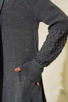 Üzüm Kol Bağcıklı Uzun Hırka Füme - Triko Hırka