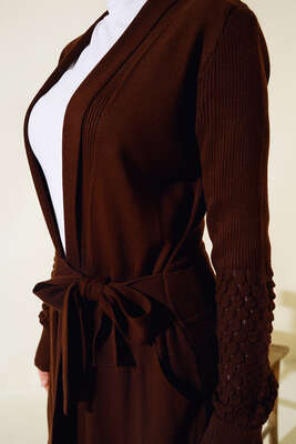 Üzüm Kol Bağcıklı Uzun Hırka Kahve - Triko Hırka