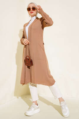 Üzüm Kol Bağcıklı Uzun Hırka Latte - Triko Hırka