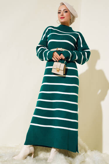Uzun Çizgili Triko Elbise Zümrüt Yeşili - Tesettür Elbise