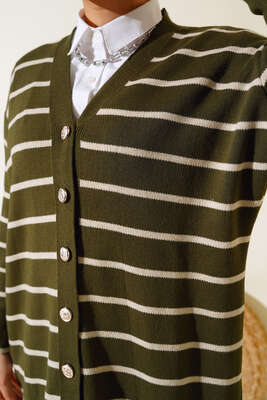 Uzun Düğmeli Çizgili Triko Hırka Haki - Triko Hırka