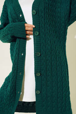 Uzun Düğmeli Örgü Triko Hırka Nefti - Triko Hırka