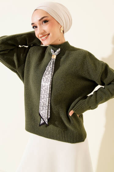 Uzun Fularlı Triko Kazak Haki - Triko Kazak