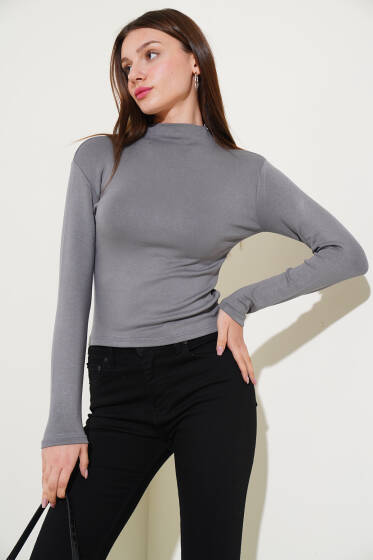 Uzun Kol Dik Yaka Basic Body Füme - Yeni Giyim