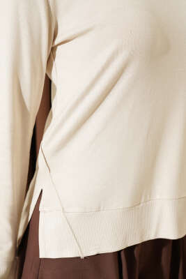 Uzun Kol Yırtmaçlı Viskon Bluz Bej - Kadın Giyim Modelleri