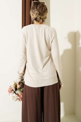 Uzun Kol Yırtmaçlı Viskon Bluz Bej - Kadın Giyim Modelleri