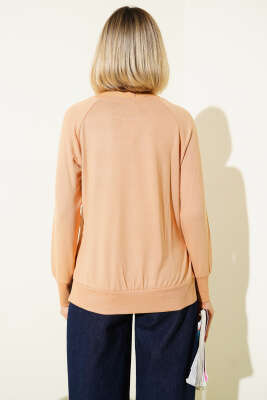 Uzun Kol Yırtmaçlı Viskon Bluz Latte - Yılın Fırsatı