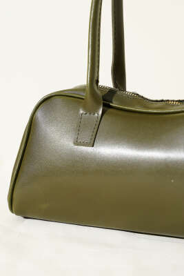 Uzun Kulplu Fermuarlı Baget Çanta Haki - Günün Kombini