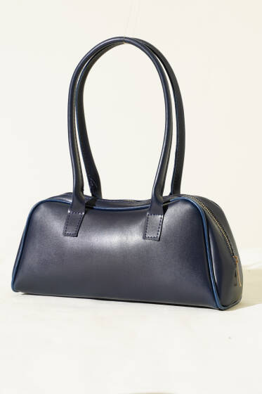 Uzun Kulplu Fermuarlı Baget Çanta Lacivert - Kol Çantası