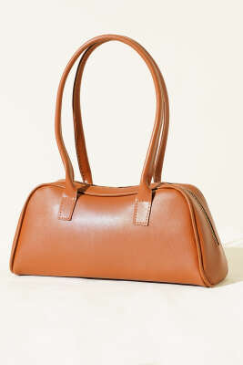 Uzun Kulplu Fermuarlı Baget Çanta Taba 