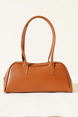 Uzun Kulplu Fermuarlı Baget Çanta Taba - Kol Çantası