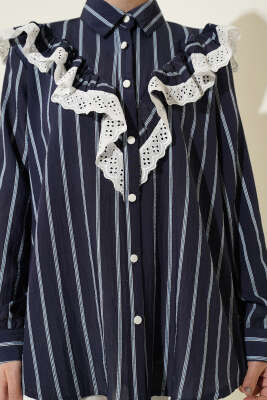 V Güpürlü Çizgili Tunik Lacivert - Tunik