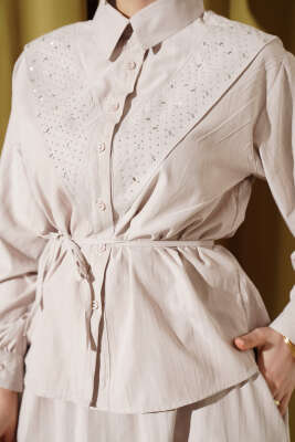 V Taş Süslemeli Tensel Etekli Takım Bej - İkili Takım