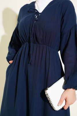 V Yaka Bağcıklı Elbise Lacivert - Tesettür Elbise