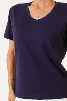 V Yaka Basic T-shirt Lacivert - Kadın Giyim Modelleri