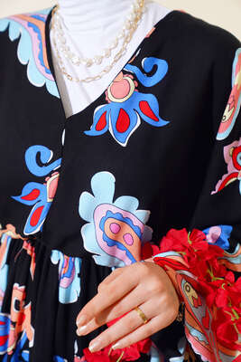 V Yaka Bel Lastikli Elbise Siyah - Tesettür Elbise