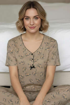 V Yaka Çiçekli Kısa Kol Pijama Takım Vizon - MANOLYA