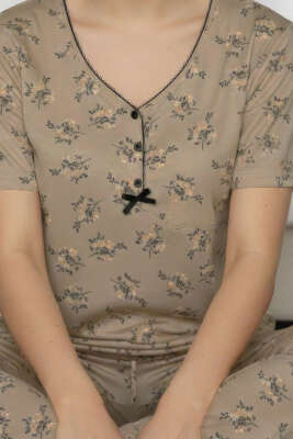 V Yaka Çiçekli Kısa Kol Pijama Takım Vizon - Pijama