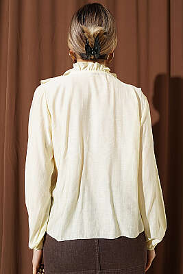 V Yaka Çizgili Fırfırlı Bluz Sarı - Kadın Giyim Modelleri