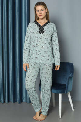 V Yaka Desenli Dantelli Pijama Takımı Çağla Yeşili 