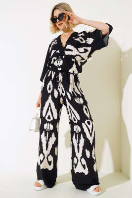 V Yaka Desenli Salaş Crop İkili Takım - Kadın Giyim Modelleri