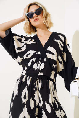 V Yaka Desenli Salaş Crop İkili Takım - Kadın Giyim Modelleri