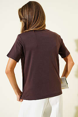 V Yaka Detaylı Basic T-shirt Kahve - Kadın Spor T-shirt