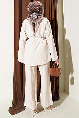 V Yaka Düğmeli İkili Takım Bej - İkili Takım