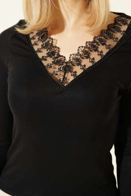 V Yaka Kol Dantelli Bluz Siyah - Kadın Giyim Modelleri
