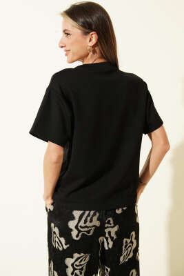 V Yaka Loyşa T-shirt Siyah - Yılın Fırsatı