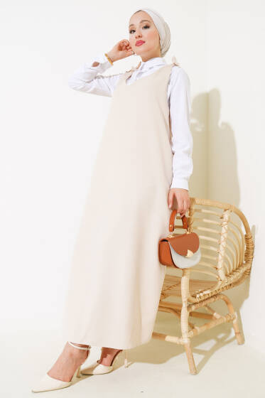 V Yaka Omuz Bağcıklı Jile Elbise Bej - Elbise