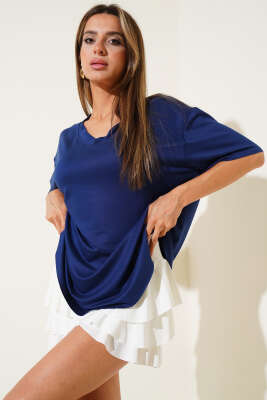 V Yaka Oval Kesim T-Shirt Lacivert 