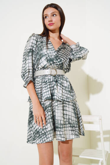 V Yaka Saten Midi Elbise Yeşil - Kadın Giyim Modelleri