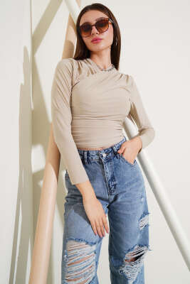 V Yaka Uzun Kol Bluz Bej - TİLLE