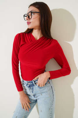 V Yaka Uzun Kol Bluz Kırmızı 