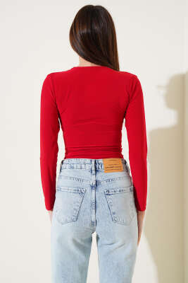 V Yaka Uzun Kol Bluz Kırmızı - Kadın Giyim Modelleri