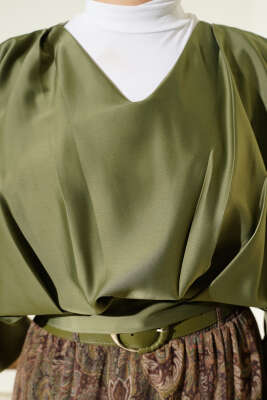 V Yaka Yarasa Kol Saten Bluz Çağla Yeşili - Bluz