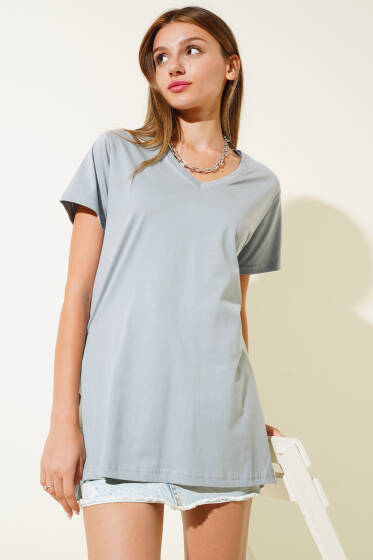 V Yaka Yırtmaçlı T-shirt Kayrak Grisi - Yeni Giyim