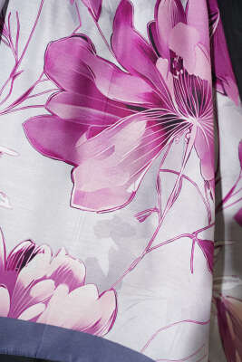 Menekşe Desen Şerit Geçişli Şal Füme - Başörtüsü