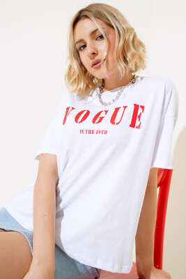 Vogue Baskılı T-shirt Beyaz - Kadın Giyim Modelleri