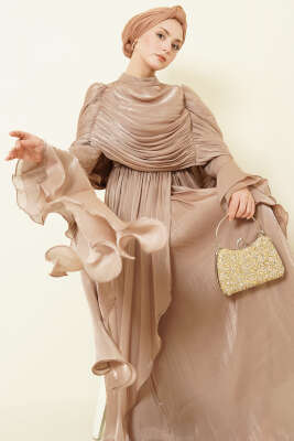 Volan Detaylı Drapeli Fırfırlı Abiye Elbise Bej - ARANLI TEKSTİL